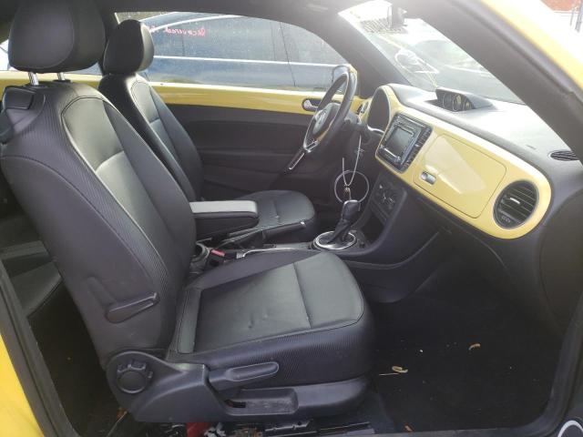 Photo 5 from auction – 2013 VOLKSWAGEN BEETLE with VIN 3VWJL7AT0DM605097