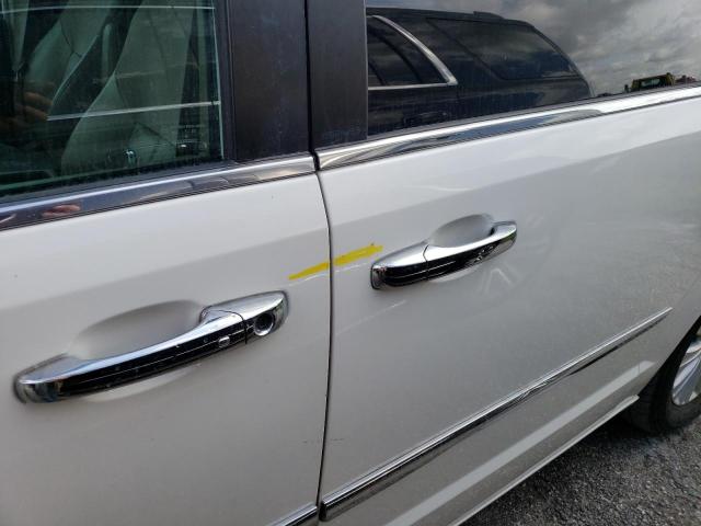 Photo 9 from auction – 2012 CHRYSLER TOWN & COU with VIN 2C4RC1GG0CR135433