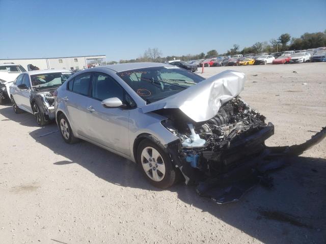 Photo 4 from auction – 2018 KIA FORTE LX with VIN 3KPFK4A70JE234316