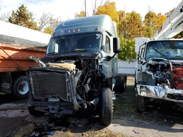 Photo 2 from auction – 2017 FREIGHTLINER CASCADIA 1 with VIN 3AKJGLDRXHSHU4001