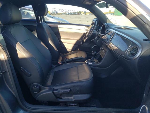 Photo 5 from auction – 2013 VOLKSWAGEN BEETLE with VIN 3VWJP7AT7DM623097