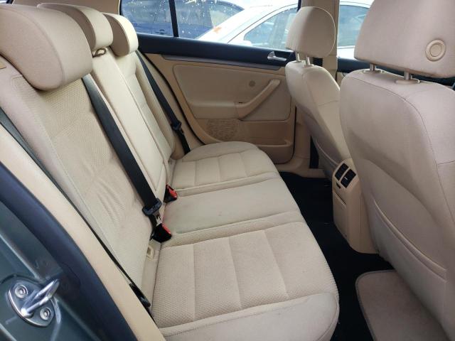 Photo 6 from auction – 2006 VOLKSWAGEN RABBIT with VIN WVWDR71K96W201336