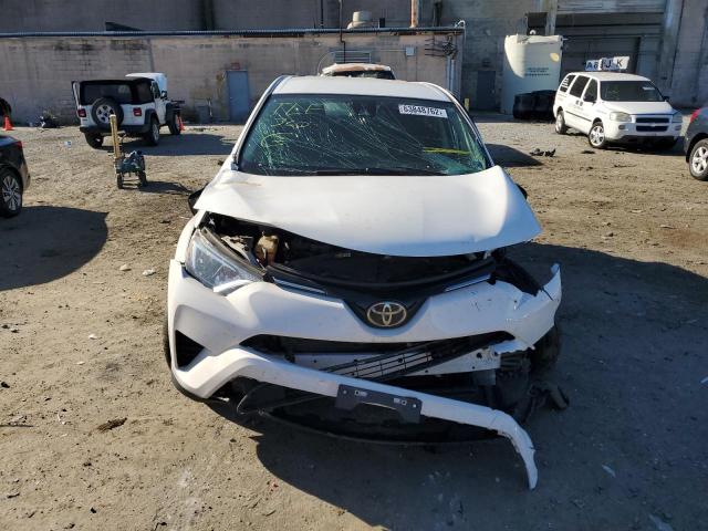 Photo 9 from auction – 2018 TOYOTA RAV4 LE with VIN 2T3BFREV6JW851586
