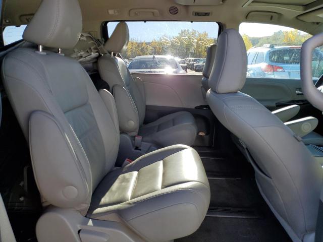 Photo 6 from auction – 2017 TOYOTA SIENNA XLE with VIN 5TDDZ3DC5HS178458