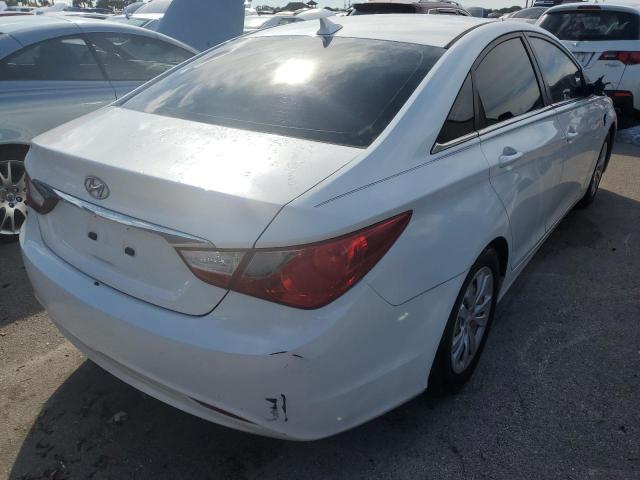 Photo 4 from auction – 2011 HYUNDAI SONATA GLS with VIN 5NPEB4AC4BH276249