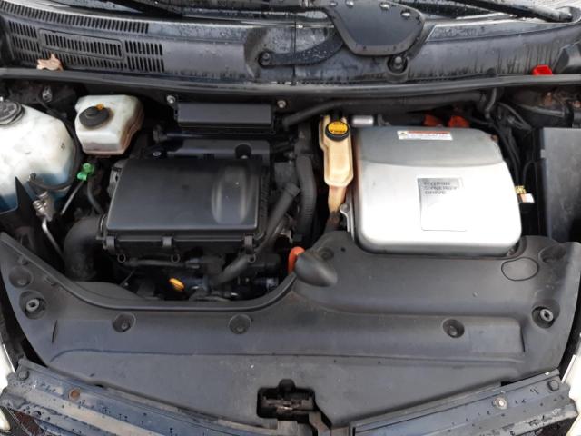 Photo 7 from auction – 2005 TOYOTA PRIUS with VIN JTDKB20U953103229