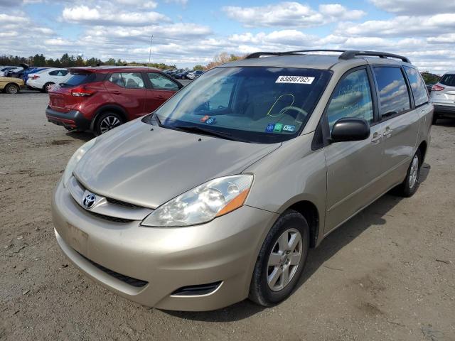 Photo 2 from auction – 2010 TOYOTA SIENNA CE with VIN 5TDKK4CC7AS296603