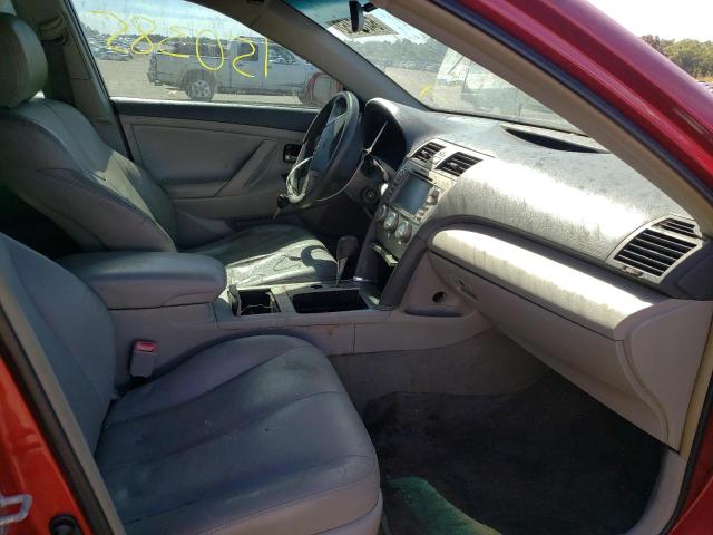 Photo 5 from auction – 2011 TOYOTA CAMRY with VIN 4T1BF3EKXBU169212