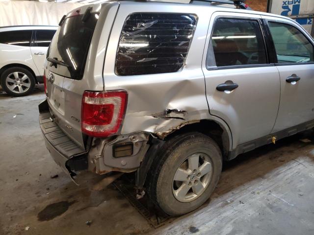 Photo 9 from auction – 2008 FORD ESCAPE XLT with VIN 1FMCU931X8KD65808