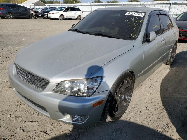 Photo 2 from auction – 2001 LEXUS IS 300 with VIN JTHBD182710025101
