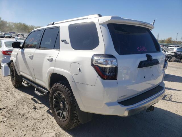Photo 3 from auction – 2018 TOYOTA 4RUNNER SR with VIN JTEBU5JR0J5581362