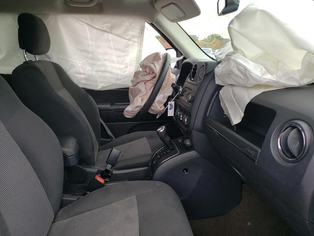 Photo 5 from auction – 2017 JEEP PATRIOT SP with VIN 1C4NJPBB9HD131345