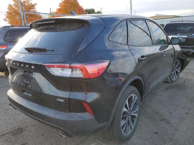 Photo 4 from auction – 2022 FORD ESCAPE SE with VIN 1FMCU0BZ7NUA33294