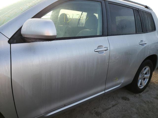 Photo 9 from auction – 2010 TOYOTA HIGHLANDER with VIN 5TDBK3EH3AS001791