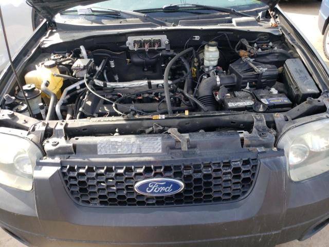 Photo 7 from auction – 2006 FORD ESCAPE XLS with VIN 1FMYU02Z06KD03064