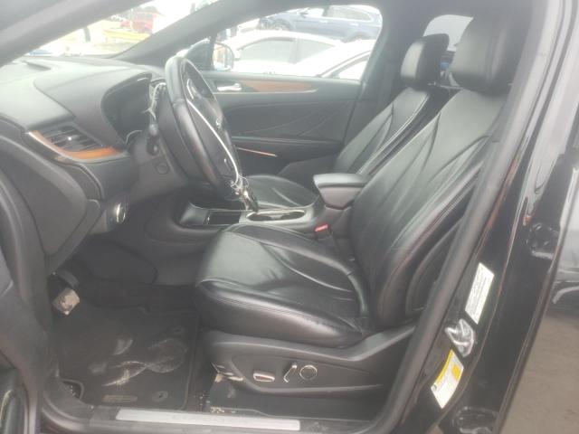 Photo 7 from auction – 2018 LINCOLN MKC RESERV with VIN 5LMCJ3D98JUL33084