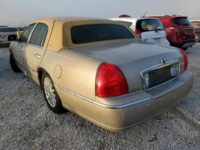 Photo 3 from auction – 2004 LINCOLN TOWN CAR U with VIN 1LNHM83W24Y663725