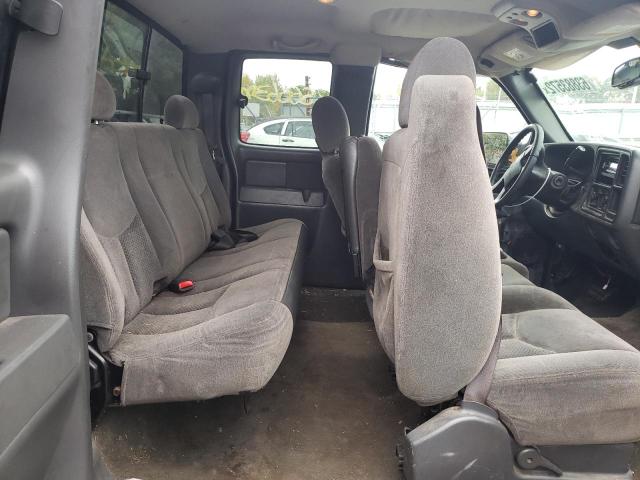 Photo 6 from auction – 2005 CHEVROLET SILVERADO with VIN 1GCEK19B65Z220479