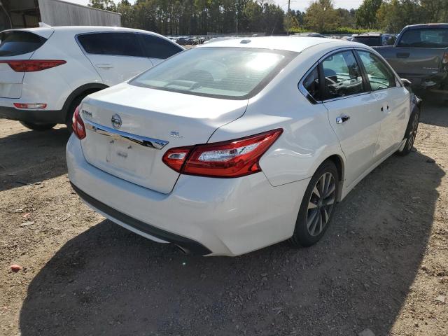Photo 4 from auction – 2017 NISSAN ALTIMA 2.5 with VIN 1N4AL3AP5HC230562