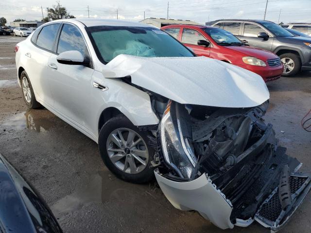 Photo 1 from auction – 2017 KIA OPTIMA LX with VIN 5XXGT4L34HG172013