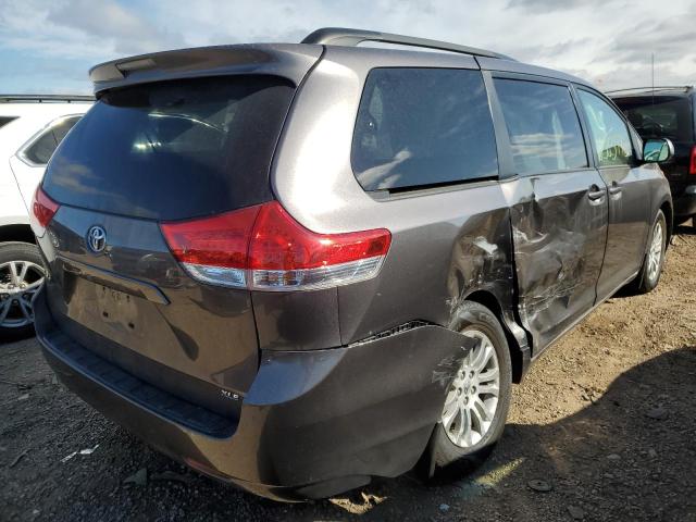 Photo 4 from auction – 2012 TOYOTA SIENNA XLE with VIN 5TDYK3DC2CS274840