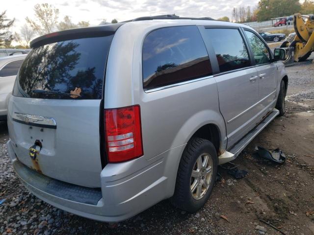 Photo 4 from auction – 2008 CHRYSLER TOWN & COU with VIN 2A8HR54P28R759286