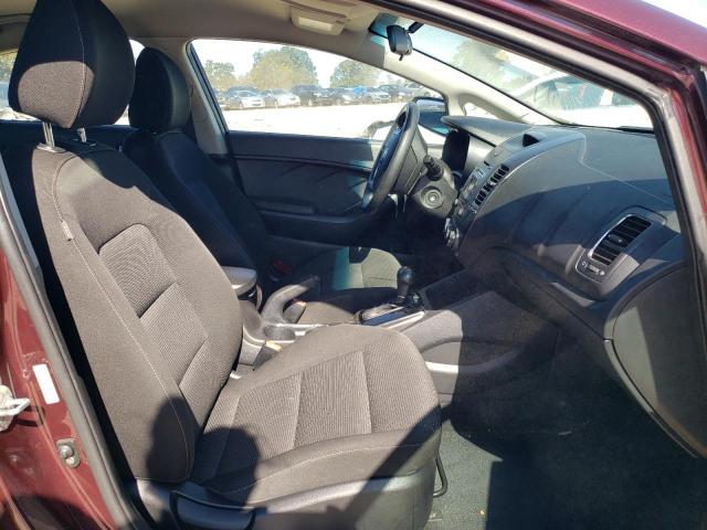 Photo 5 from auction – 2017 KIA FORTE LX with VIN 3KPFK4A77HE028727