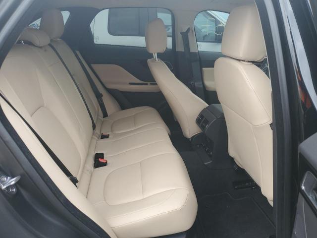 Photo 6 from auction – 2017 JAGUAR F-PACE PRE with VIN SADCJ2BV9HA049464
