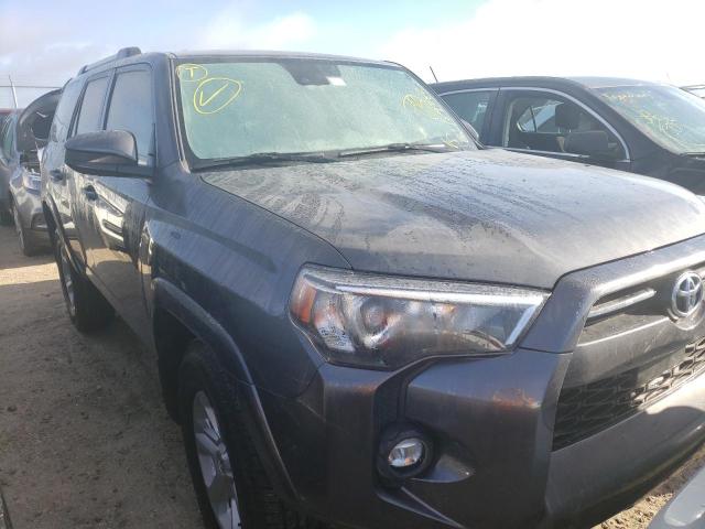 TOYOTA 4RUNNER SR 2022 with VIN JTEEU5JR8N5268000 - Photo from auction