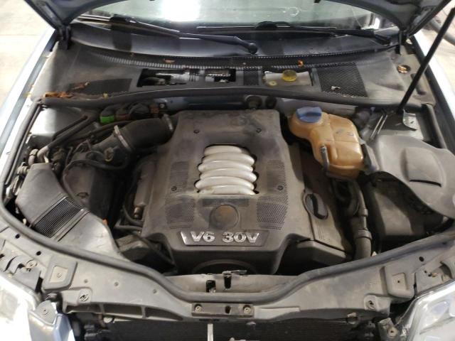 Photo 7 from auction – 2002 VOLKSWAGEN PASSAT GLX with VIN WVWTH63B32P113490