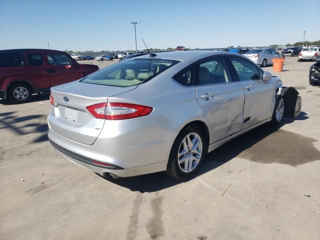 Photo 4 from auction – 2016 FORD FUSION SE with VIN 3FA6P0H70GR284849