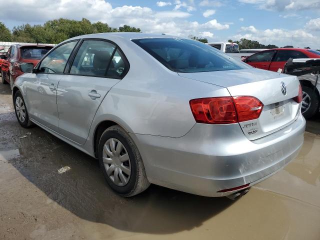 Photo 3 from auction – 2014 VOLKSWAGEN JETTA BASE with VIN 3VW2K7AJ3EM258095