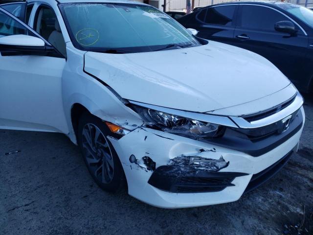 Photo 9 from auction – 2018 HONDA CIVIC EX with VIN 2HGFC2F77JH533401