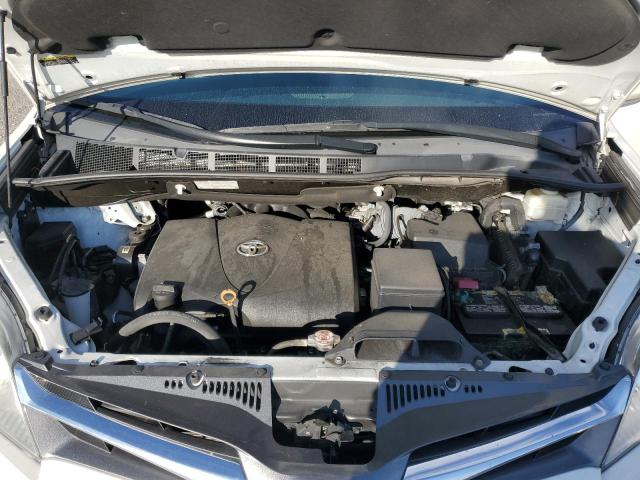 Photo 7 from auction – 2019 TOYOTA SIENNA XLE with VIN 5TDYZ3DC2KS982452