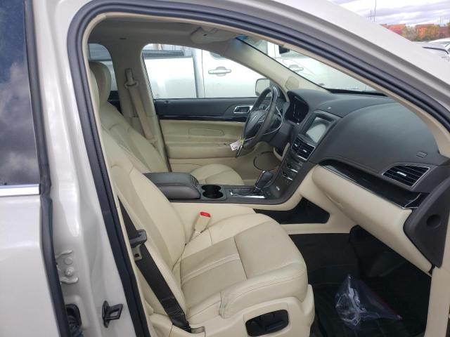 Photo 5 from auction – 2019 LINCOLN MKT with VIN 2LMHJ5ATXKBL02791