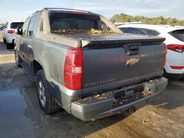 Photo 3 from auction – 2011 CHEVROLET AVALANCHE with VIN 3GNMCFE05BG173331