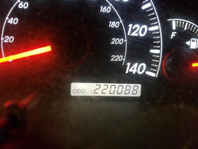 Photo 8 from auction – 2005 TOYOTA CAMRY LE with VIN 4T1BF30K25U089902