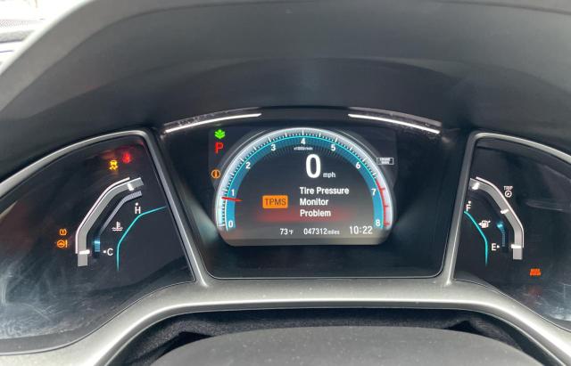 Photo 8 from auction – 2017 HONDA CIVIC EX with VIN 19XFC2F78HE067126