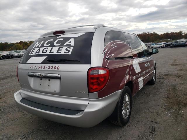 Photo 4 from auction – 2001 CHRYSLER TOWN & COU with VIN 2C8GP64L51R345564