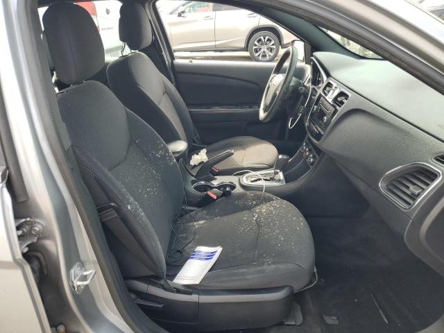 Zdjęcie 5 z aukcji – 2014 CHRYSLER 200 LX z VIN 1C3CCBAB5EN142620