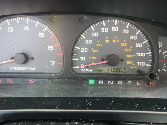 Photo 8 from auction – 2001 TOYOTA 4RUNNER SR with VIN JT3GN86R610192910