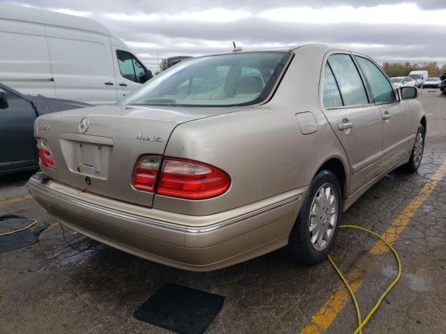 Photo 4 from auction – 2000 MERCEDES-BENZ E 320 4MAT with VIN WDBJF82J0YX037073