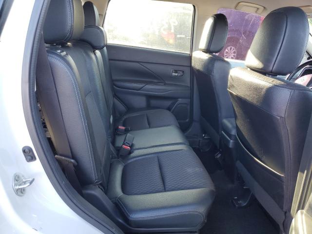 Photo 6 from auction – 2015 MITSUBISHI OUTLANDER with VIN JA4AZ3A3XFZ008870