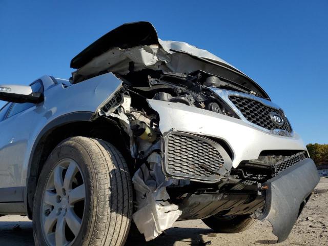 Photo 9 from auction – 2011 KIA SORENTO BA with VIN 5XYKT3A13BG044046