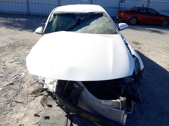 Photo 9 from auction – 2018 KIA OPTIMA EX with VIN 5XXGU4L39JG249767