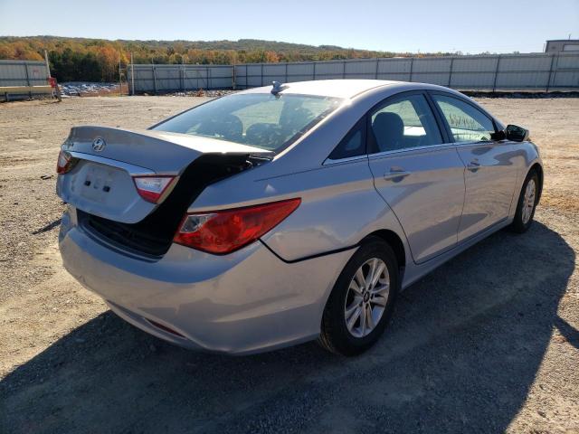 Photo 4 from auction – 2012 HYUNDAI SONATA GLS with VIN 5NPEB4AC3CH450328