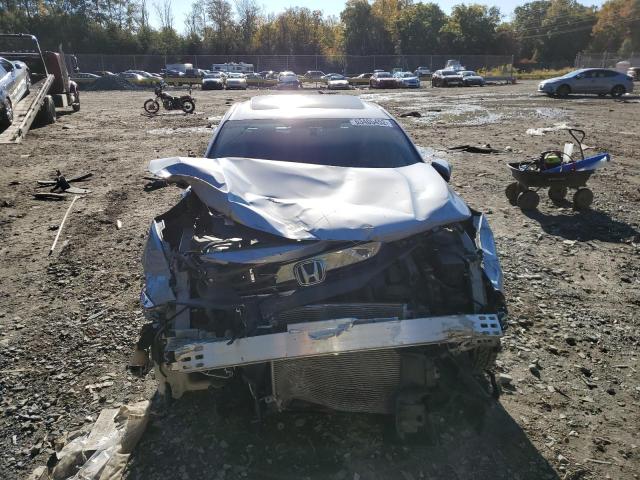 Photo 9 from auction – 2017 HONDA CIVIC EX with VIN 2HGFC2F75HH569727
