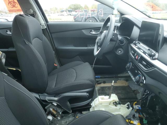 Photo 5 from auction – 2019 KIA FORTE FE with VIN 3KPF24AD2KE010536