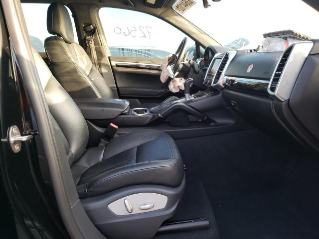Photo 5 from auction – 2016 PORSCHE CAYENNE S with VIN WP1AB2A2XGLA96916