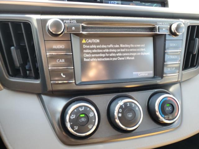 Photo 9 from auction – 2015 TOYOTA RAV4 LE with VIN JTMZFREV9FD075358